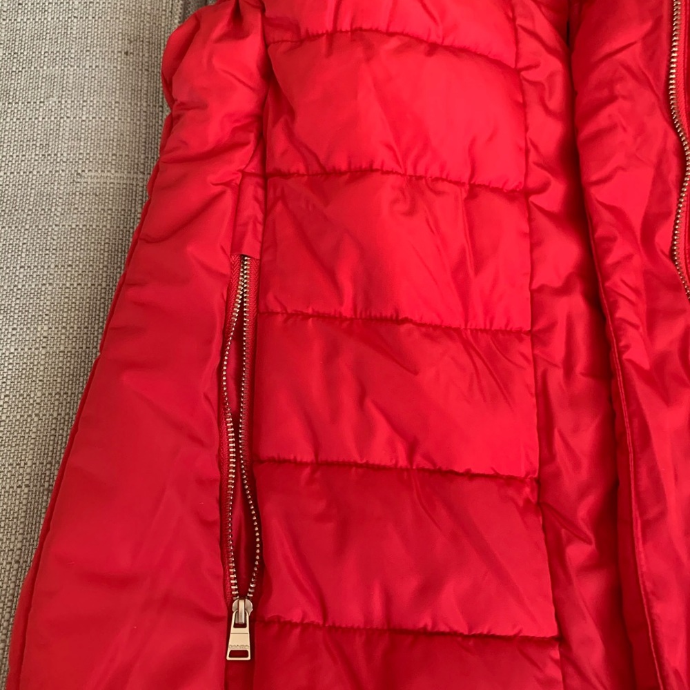 Vest - Picture 2 of 4